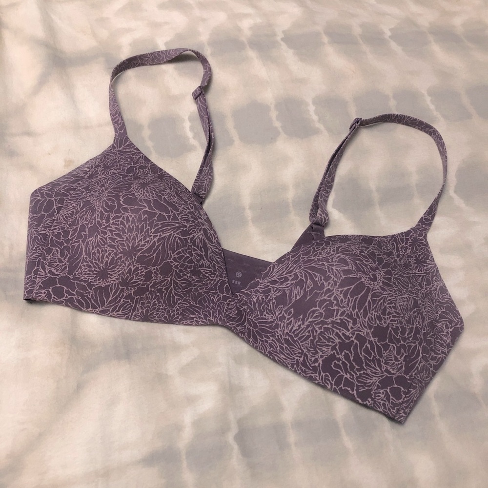 Lululemon bra 32B